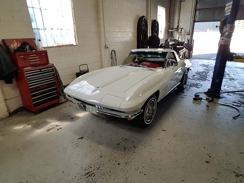 White 1967 Corvette